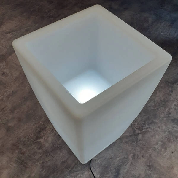 Nowoczesna donica LED z pilotem! wys. 50 cm. IP44 | Biała