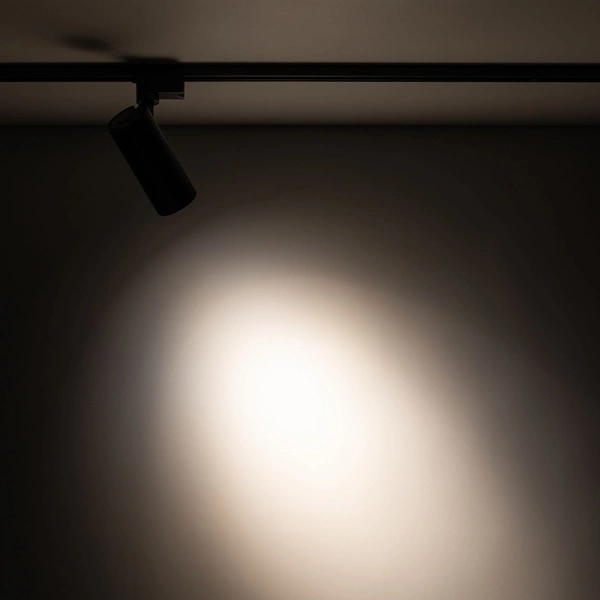 TRACER BLACK CCT 20W