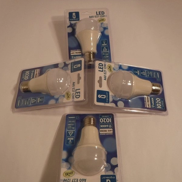 Żarówka LED E27 12W zimna 6400K A60