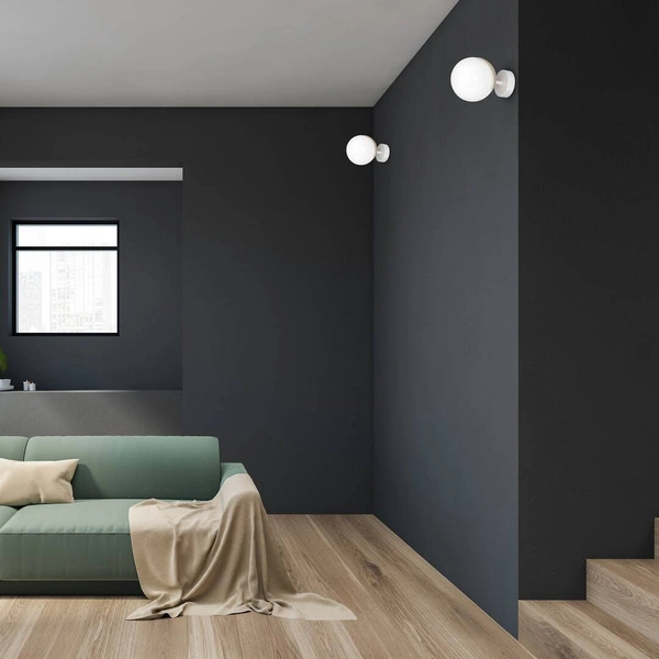 Kinkiet nowoczesny szklana kula SFERA WOOD drewno/biały