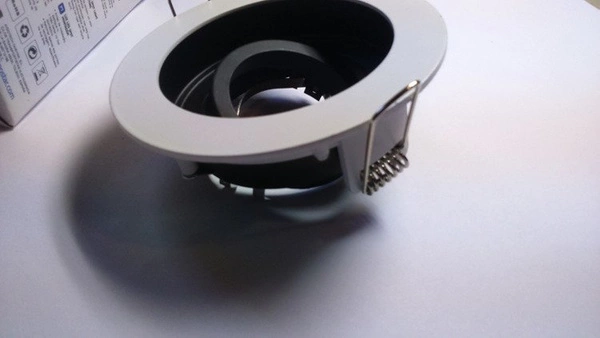 Spot białe oczko downlight 10cm GU10 / MR16