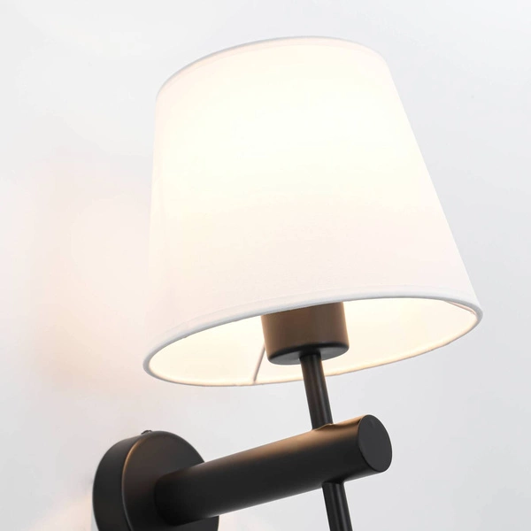 Czarny kinkiet TIVOLI z białym abażurem w nowoczesnym stylu