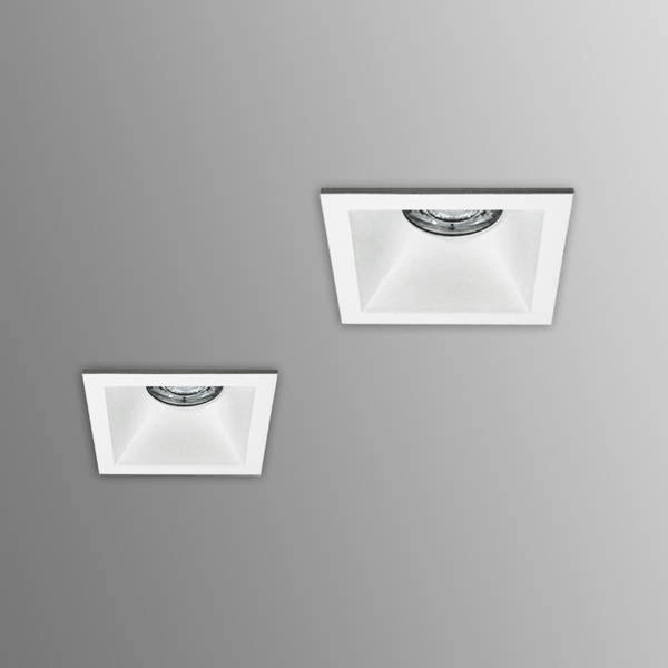 Oprawa wpuszczana oczko sufitowe CROSTI PERO SQ biały szer. 8,3cm