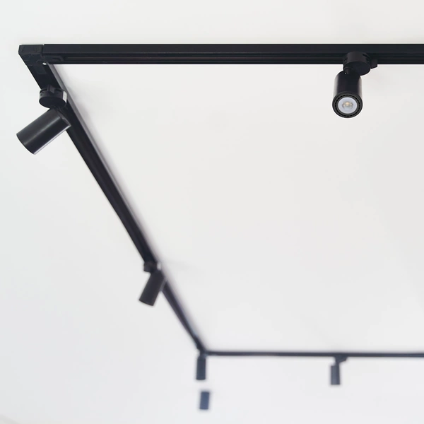 ŻARÓWKA GU10 AR111 - 12W, barwa ciepła 3000K / Czarna