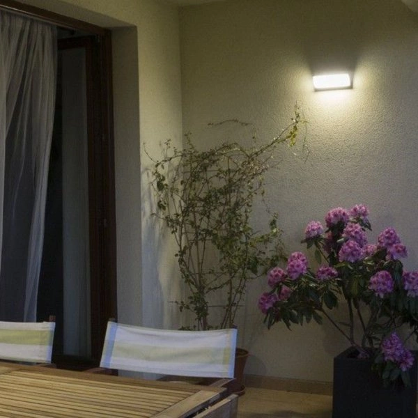 Nowoczesna lampa zewnętrzna na elewację Mona MN19301 | ciemny popiel