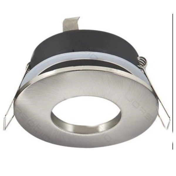 Hermetyczna lampa oczko do łazienki