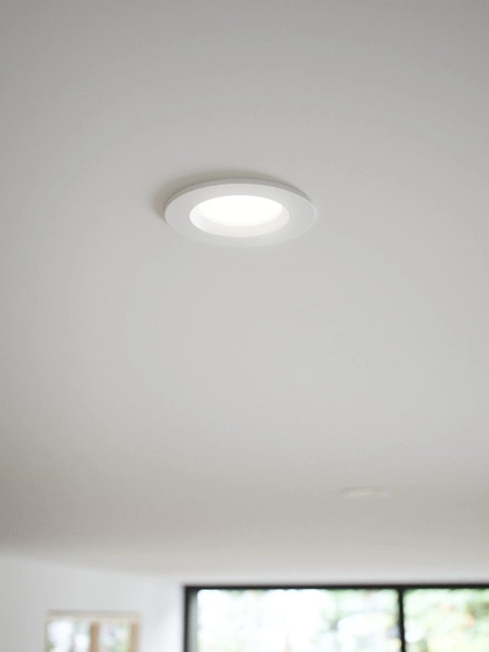 Oprawa wpuszczana TIAKI LED 2700K
4000K Biała ciepła
Biała neutralna Plastik | Biały