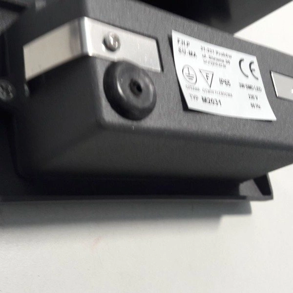 Zewnętrzna lampa do zabudowy Mur-Led wpuszczana