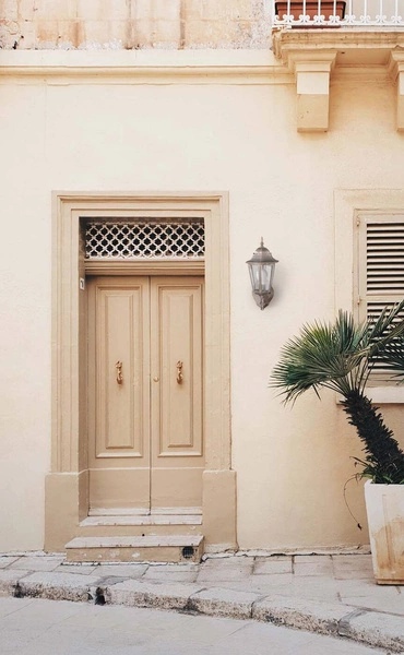 Kinkiet K-5006A UP CZARNY/ZŁOTY z serii LOZANA