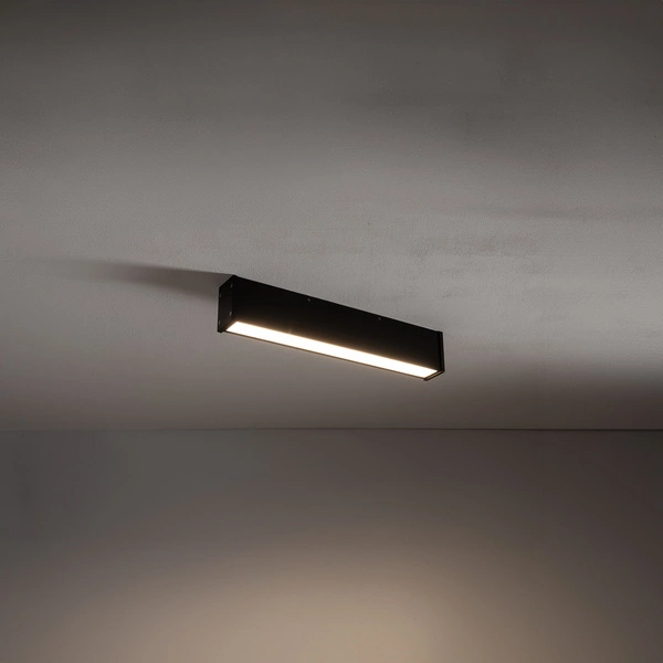 Lampa sufitowa OUTLINE LED S wys.9cm szer.5.8cm dług.50cm 20W 3000K 1200lm IP44 | Czarny