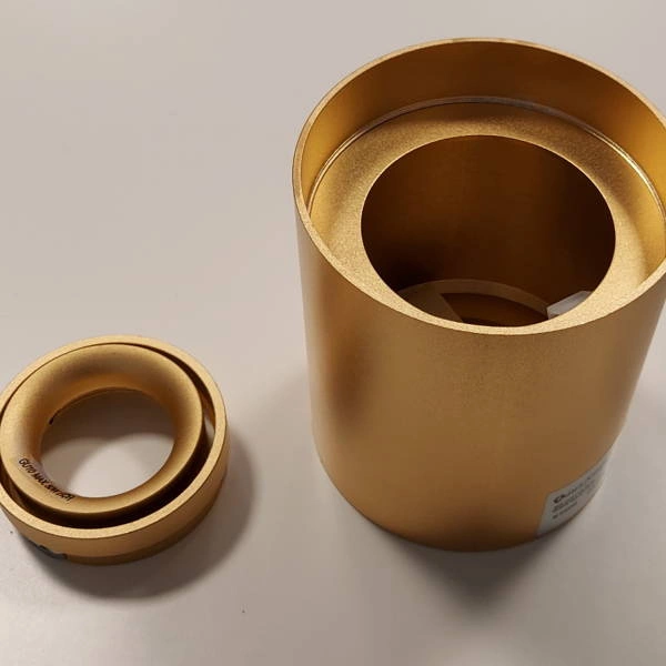 Oprawa sufitowa spot tuba natynkowa BORK R śr. 11,5cm złoty