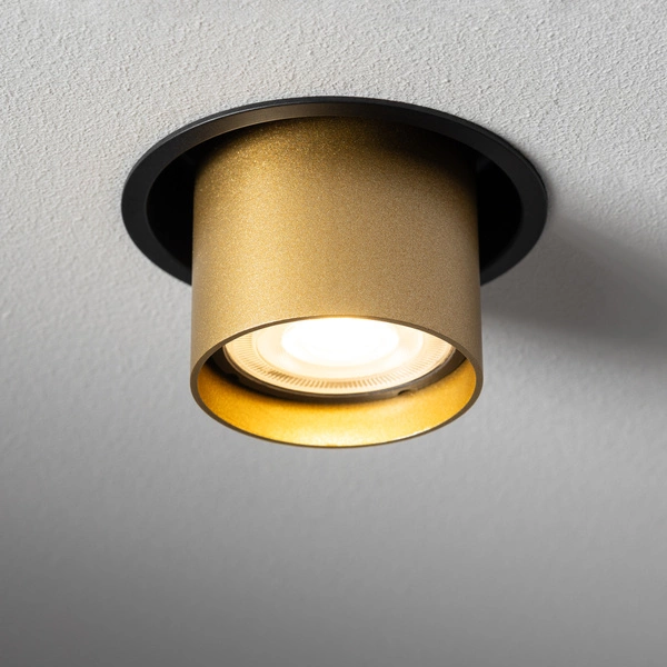 Regulowana lampa podtynkowa MONO SLIDE śr. 8,3cm GU10 | złoty/czarny 10800