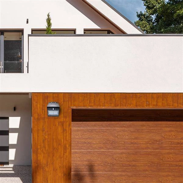 Lampa solarna BUTTERFLY czarna 3,2W barwa neutralna 4000K z czujnikiem ruchu i zmierzchu EKO3874