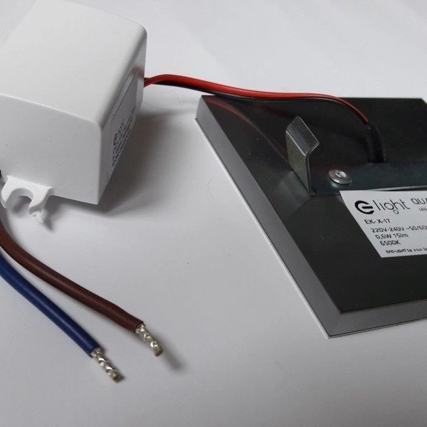 Oprawa schodowa 0,6W QUADRO zimna 6500K