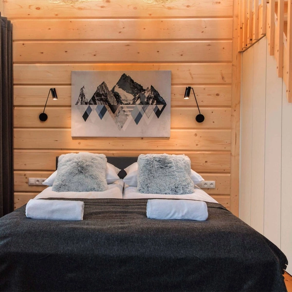 Kinkiet na ramieniu FUTURO, czarny, 1x35W GU10