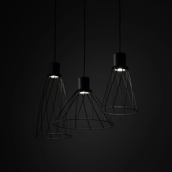 MODESTO BLACK LAMPA WISZACA 3 10149