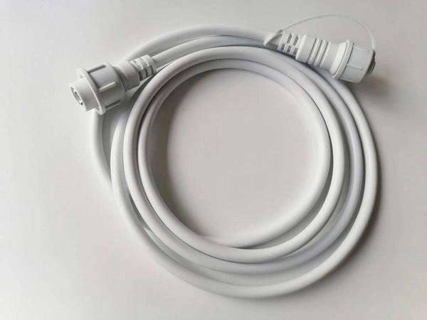 Kabel zasilający/przedłużacz BIAŁY do GIRILANDY 2m