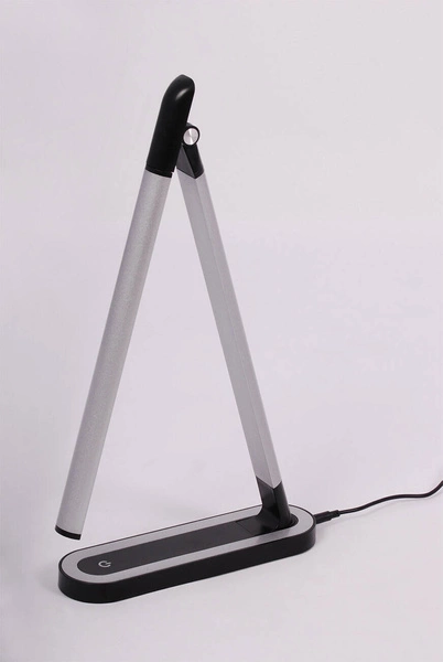 Lampka biurkowa K-MT-206 CZARNY z serii NIKO