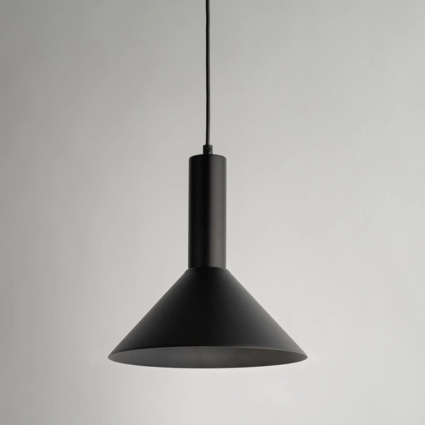 Lampa Sigma VITRUM stożek czarny 40810