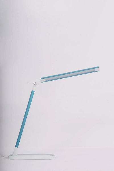 Lampka biurkowa K-MT-206 ZIELONY z serii NIKO